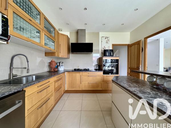 Maison à vendre 7 pièces 158 m² Vaujours