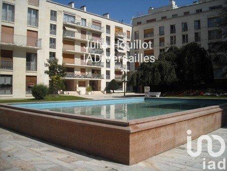 Appartement 1 pièce de 42 m² à Versailles (78000)