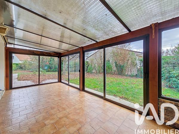 Maison à vendre 8 pièces 177 m² Saint-Pierre-du-Perray