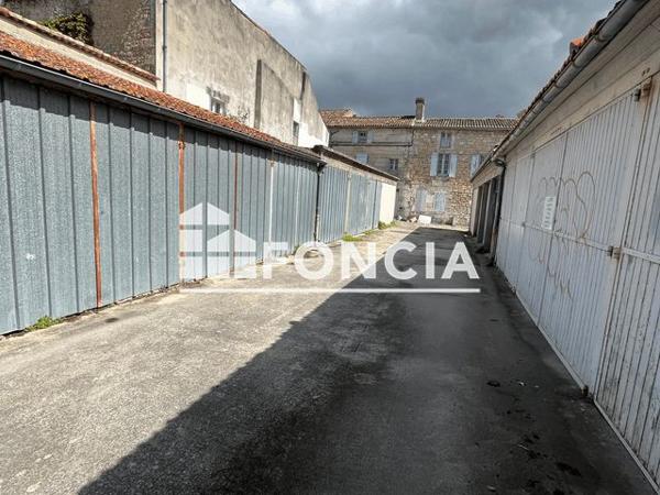 Location Parking - 9 RUE FENELON Angouleme 16000