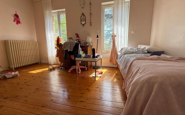 Maison à vendre    5 pièces •  Toulouse