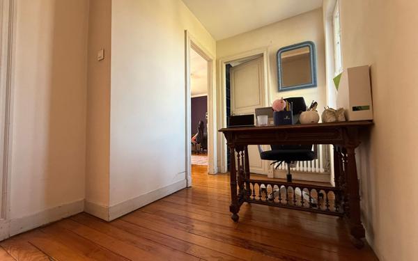 Maison à vendre    5 pièces •  Toulouse