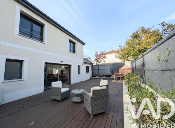 Maison à vendre 6 pièces 157 m² Cormeilles-en-Parisis