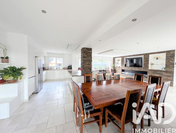 Maison à vendre 6 pièces 157 m² Cormeilles-en-Parisis