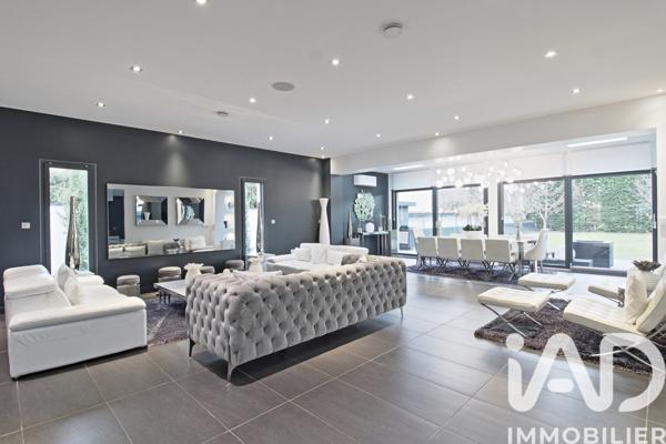 Maison à vendre 8 pièces 204 m² Saint-Prix