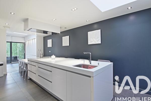 Maison à vendre 8 pièces 204 m² Saint-Prix