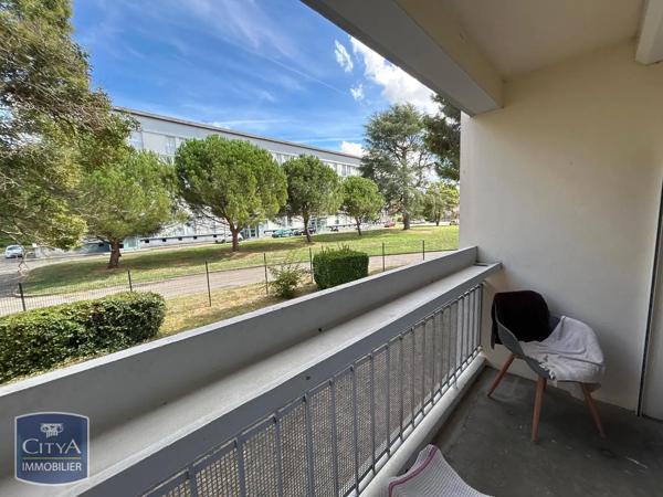 Appartement à louer 4 pièces 75m² Castelsarrasin (82100)