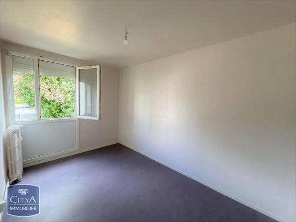 Appartement à louer 4 pièces 75m² Castelsarrasin (82100)