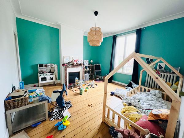 Maison bourgeoise Compiegne 8 pièce(s) 174 m2