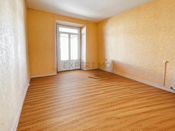 Castillonnès (47330) Maison de bourg