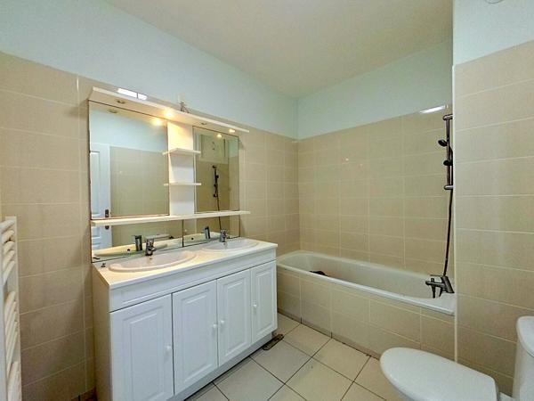 Maison/DUPLEX T6 A VENDRE BREST HAUT JAURES - 5 CHAMBRES - GARAGE
