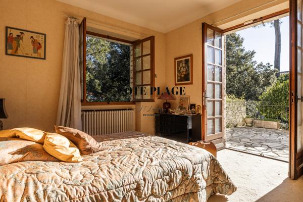 Vaux-sur-Mer (17640) Maison/villa familiale avec vue mer – charme & volumes généreux - VAUX SUR MER- AU PRIX DE 1.300.000€ HAI