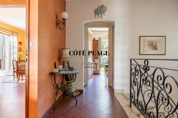 Vaux-sur-Mer (17640) Maison/villa familiale avec vue mer – charme & volumes généreux - VAUX SUR MER- AU PRIX DE 1.300.000€ HAI