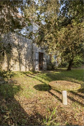 Vaux-sur-Mer (17640) Maison/villa familiale avec vue mer – charme & volumes généreux - VAUX SUR MER- AU PRIX DE 1.300.000€ HAI