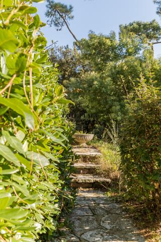 Vaux-sur-Mer (17640) Maison/villa familiale avec vue mer – charme & volumes généreux - VAUX SUR MER- AU PRIX DE 1.300.000€ HAI