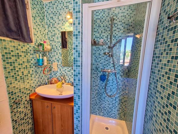 Vente                                                      Appartement
                        
                     2 pièces                      34 m2                     à Cannes