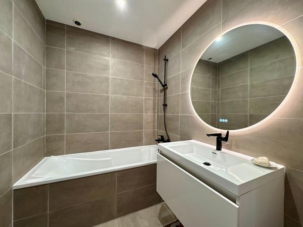 À VENDRE À BREST - APPARTEMENT T4 DE 84,40 M² - SIAM /HARTELOIRE , Brest