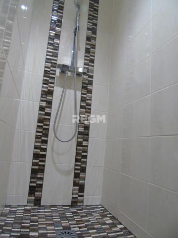 Saint-Étienne (42100) Grand appartement avec trois chambre et deux balcons à acheter.