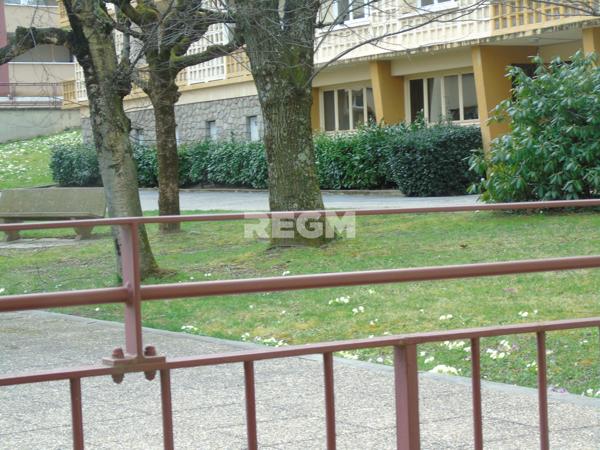 Saint-Étienne (42100) Grand appartement avec trois chambre et deux balcons à acheter.