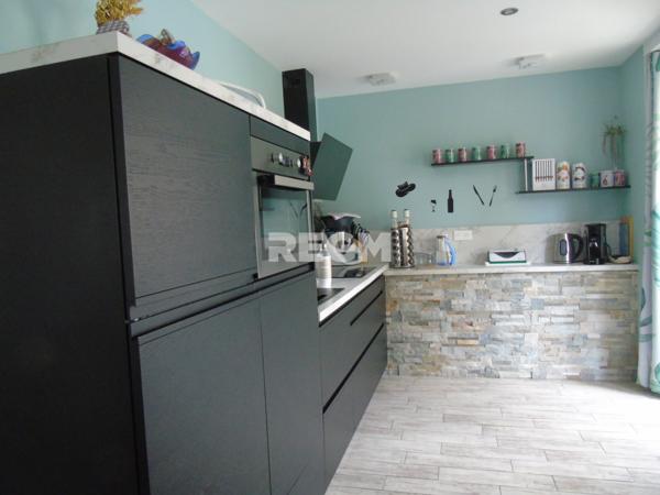 Saint-Étienne (42100) Grand appartement avec trois chambre et deux balcons à acheter.