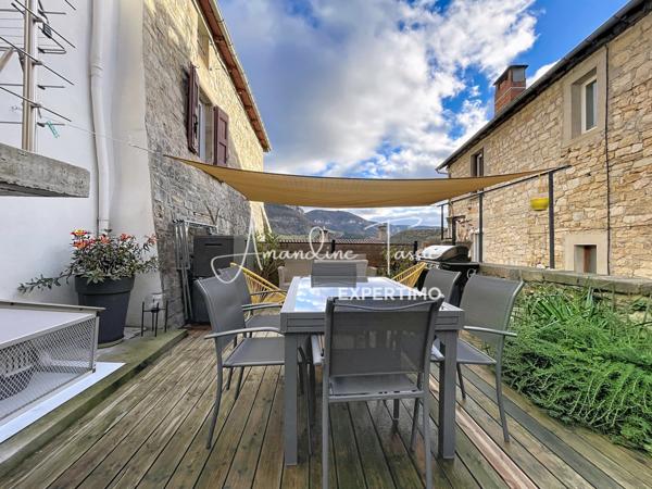 Compeyre (12520) Compeyre - Maison et ses deux appartements