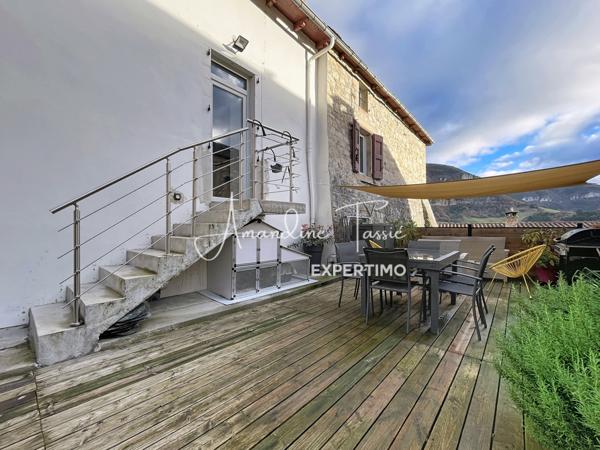 Compeyre (12520) Compeyre - Maison et ses deux appartements