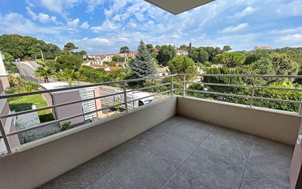 Appartement à vendre    2 pièces • 42,20 m2 Villeneuve-Loubet