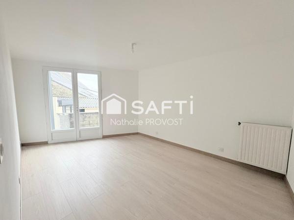 Commerces à pied, rénovation récente