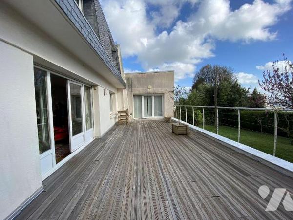 Secteur Saint-Marc - Dans l'un des secteurs les plus recherchés de Brest, venez découvrir cette...