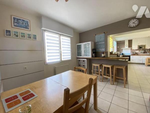 Secteur Saint-Marc - Dans l'un des secteurs les plus recherchés de Brest, venez découvrir cette...