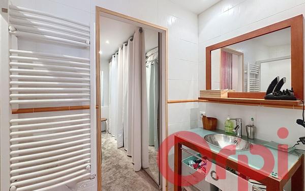 Maison à vendre    5 pièces •  Salses-le-Château