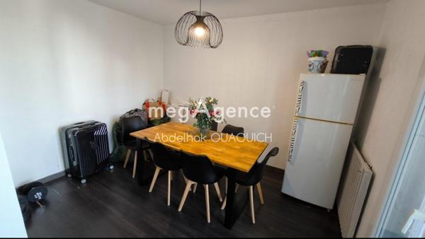 Appartement à VAUVERT, 30600 - 4 pièces 77m²
