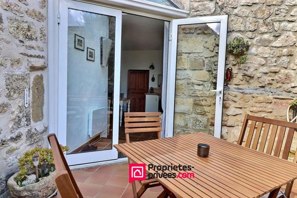 UZES, 7km, Maison de village restaurée