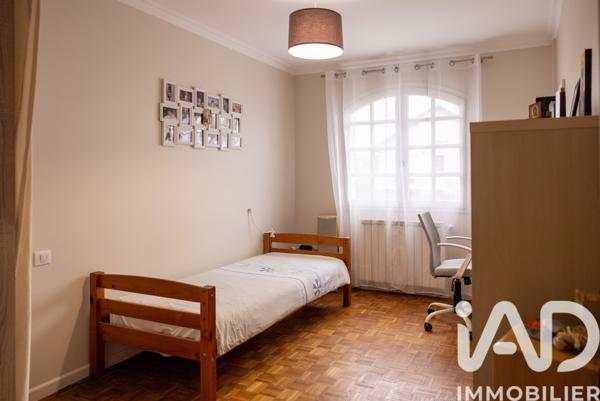 Maison à vendre 6 pièces 175 m² Sens