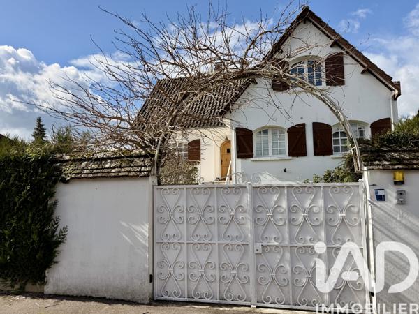 Maison à vendre 6 pièces 175 m² Sens