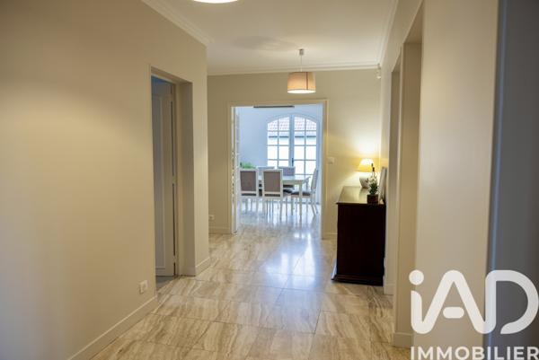 Maison à vendre 6 pièces 175 m² Sens