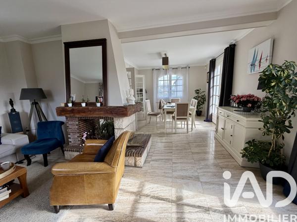 Maison à vendre 6 pièces 175 m² Sens