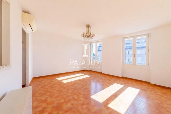 Appartement T2 – 47,45 m² – Dernier étage – Hyper centre Manosque – Fort potentiel