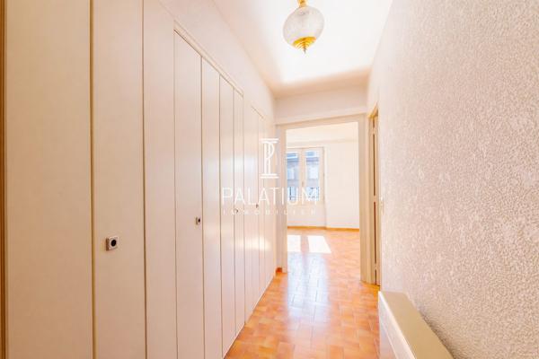 Appartement T2 – 47,45 m² – Dernier étage – Hyper centre Manosque – Fort potentiel