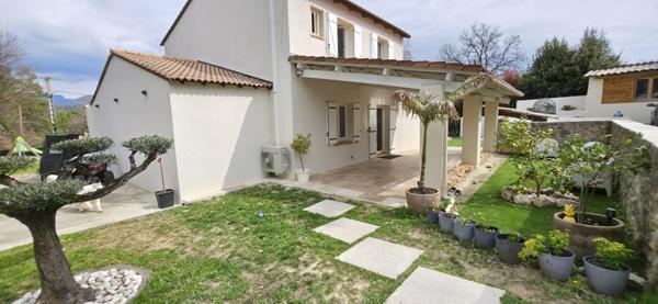 SUPERBE MAISON CALLIAN