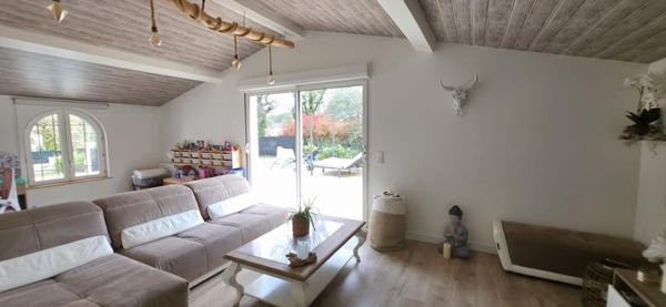 SUPERBE MAISON CALLIAN