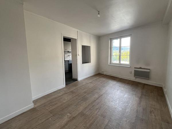 Appartement T2 centre Mornant