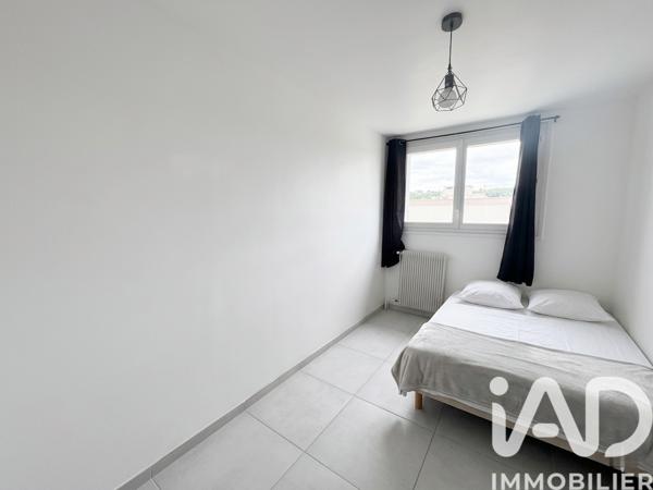Appartement à vendre 4 pièces 73 m² Oullins-Pierre-Bénite
