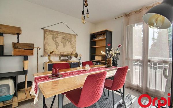 Appartement à vendre    3 pièces • 74,67 m2 Marseille 11