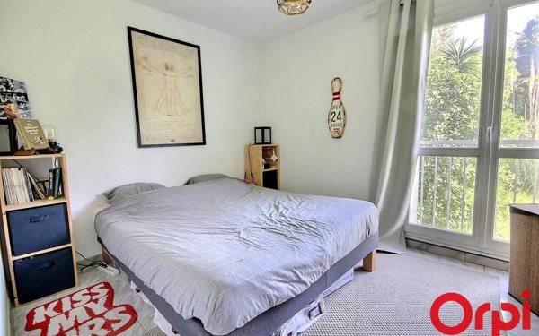 Appartement à vendre    3 pièces • 74,67 m2 Marseille 11