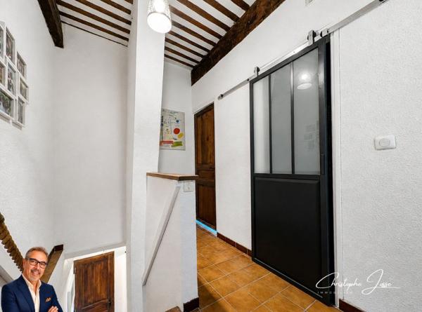 LEUCATE VILLAGE  - Maison de caractère avec terrasse suspendue