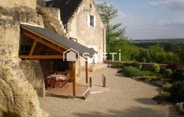 Chinon – Propriété avec gîte