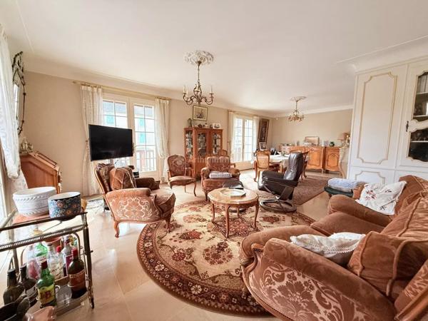 Vente Maison de village 9 pièces 218 m2 à Vrécourt