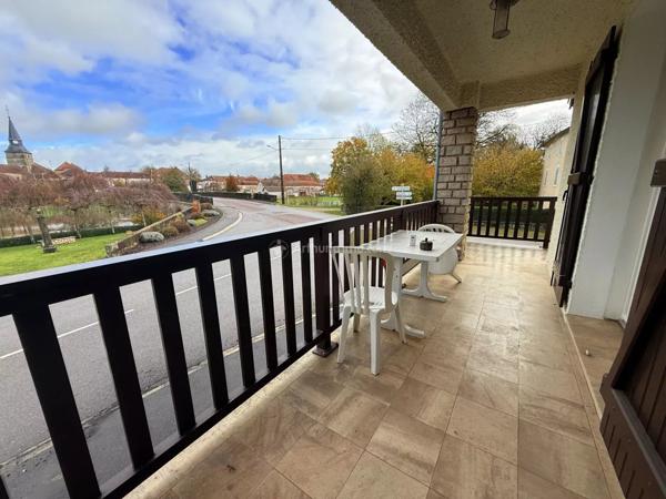 Vente Maison de village 9 pièces 218 m2 à Vrécourt