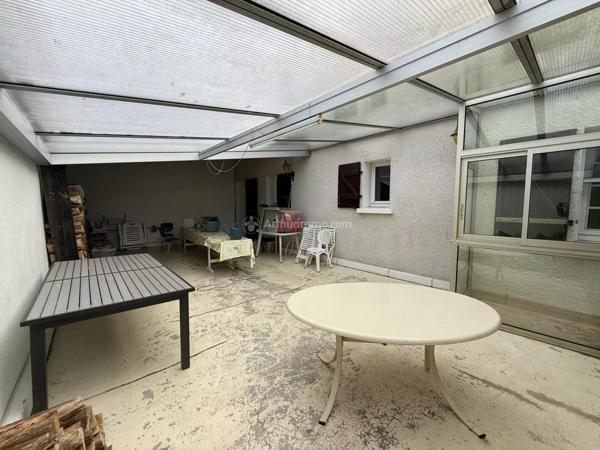 Vente Maison de village 9 pièces 218 m2 à Vrécourt